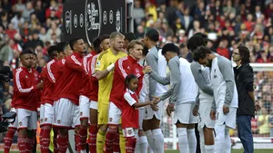 Tunarii rămân lideri în Premier League, după un meci cu 5 goluri împotriva lui Liverpool