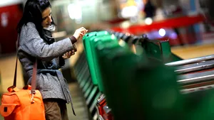 Cinci noi cartele de METROU, introduse în circulaţie. Una dintre ele este CARTELA pentru grupuri de trei, patru şi cinci persoane
