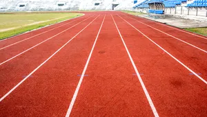 Paris 2024 va avea o pistă de atletism mov de fabricaţie italiană