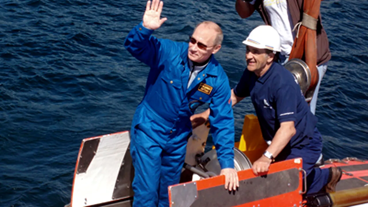 Putin a inspectat fundul lacului Baikal, la bordul unui minisubmarin - VIDEO