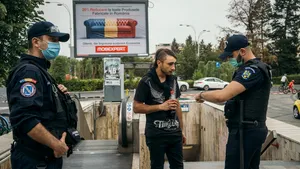 Când suntem amendaţi şi cu cât dacă nu purtăm mască? 