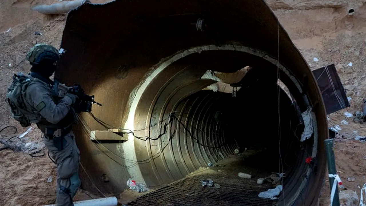 Israelul ordonă distrugerea tunelurilor Hamas după eliberarea ostaticilor