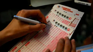 Un american a câștigat 1,04 miliarde de dolari la loterie. Cât ar putea încasa în fiecare lună fără să muncească