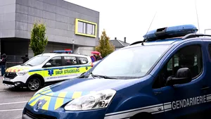 Român împușcat în Franța după o urmărire ca în filme cu poliția