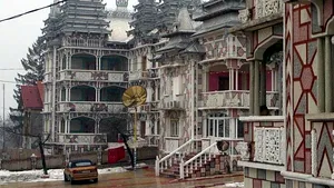 Palate româneşti, construite cu bani din furtul de cabluri din reţeaua feroviară belgiană