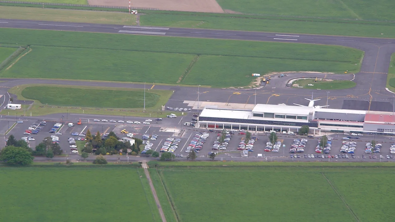 Alertă în Noua Zeelandă. Un aeroport a fost închis în urma găsirii unui pachet suspect