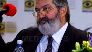 Ciuhandu: Dacă Dumnezeu îmi dă un semn, nu voi candida