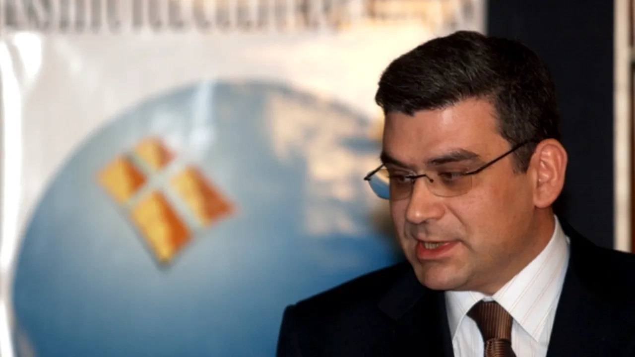 Baconschi confirmă nominalizarea la MAE şi anunţă că luni se va afla la Bucureşti
