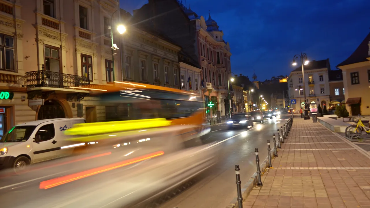 Braşovenii care locuiesc în clădiri de patrimoniu şi nu le repară vor fi impozitaţi cu 500% în plus