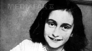 Regina Elizabeth a II-a vizitează luna viitoare lagărul nazist în care a murit Anne Frank 