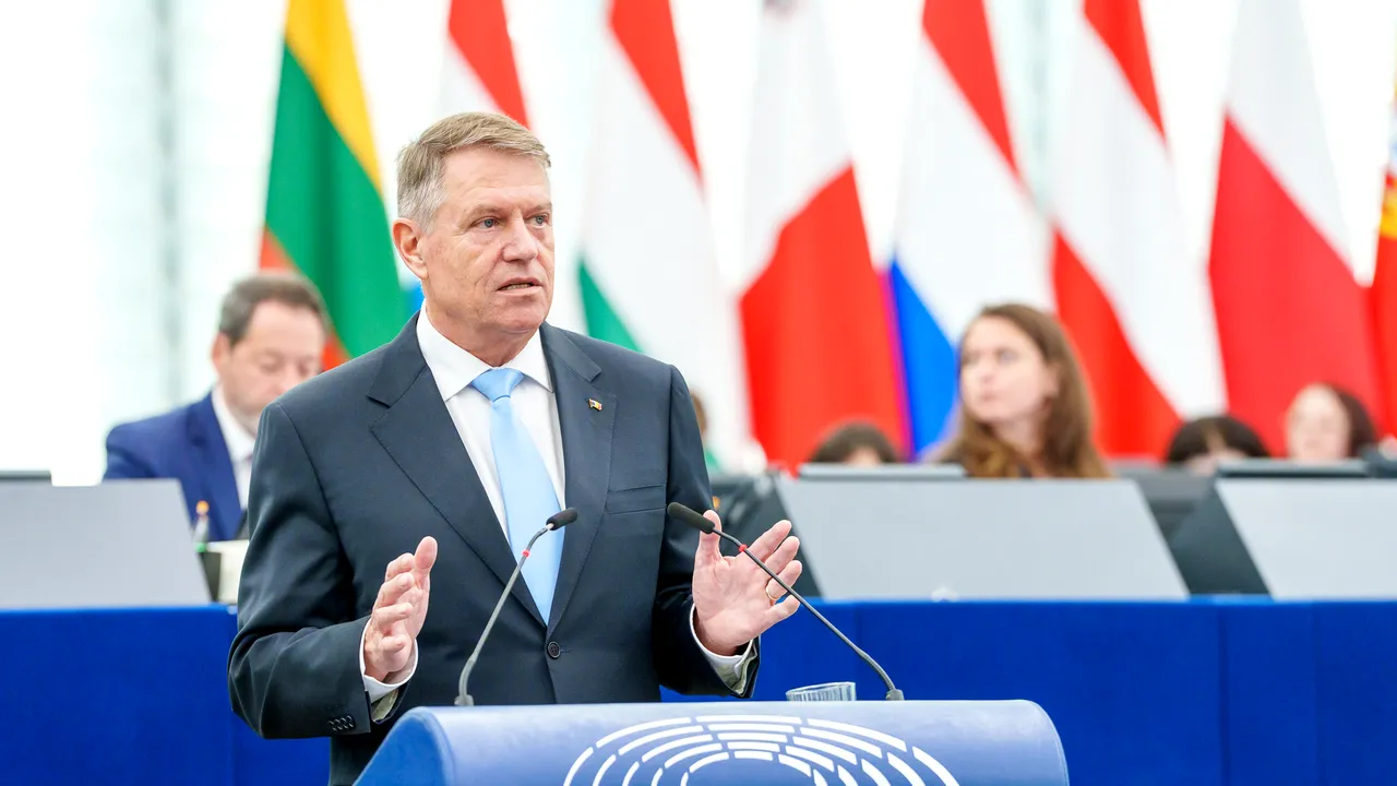 COMENTARIU Sorin Avram: Klaus Iohannis, preşedintele tuturor românilor. Numai a celor din familia Sa