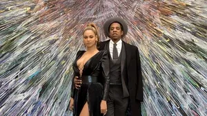 Beyonce a lansat o colecţie de modă şi accesorii, de Valentine's Day | VIDEO