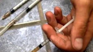 Trei milioane de consumatori de droguri injectabile din lume sunt bolnavi de SIDA