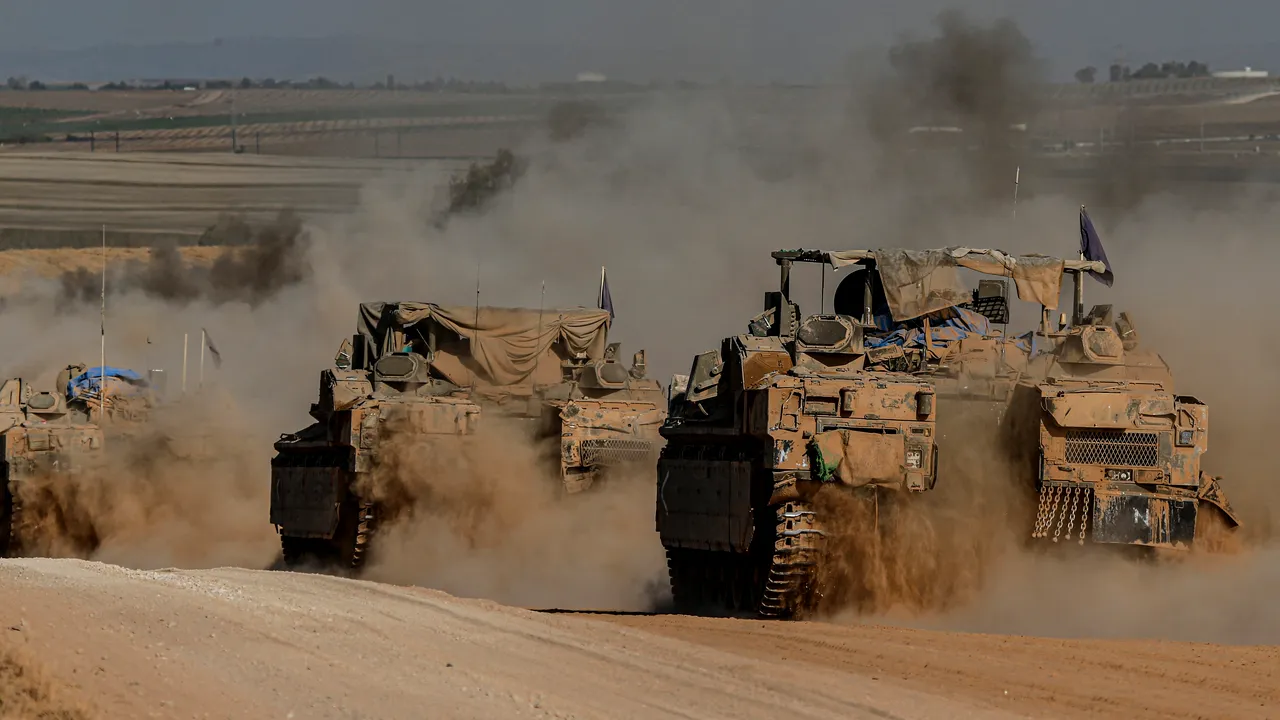 Atac mortal în Gaza. 33 de victime, inclusiv copii, într-o tabără de refugiaţi