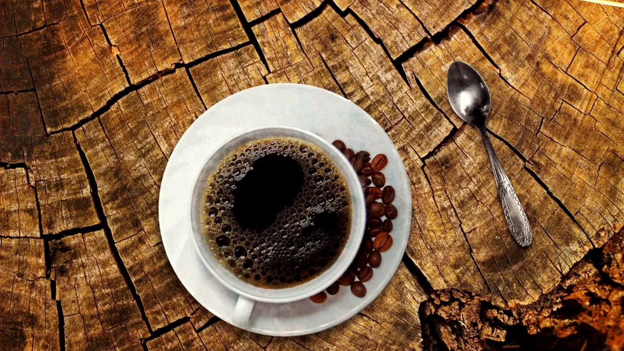Consumul de cafea sau ceai zilnic poate proteja creierul
