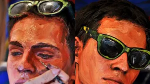 Tablou sau model pictat? Ce tehnică inedită foloseşte o artistă din Marea Britanie pentru operele ei de artă - FOTO