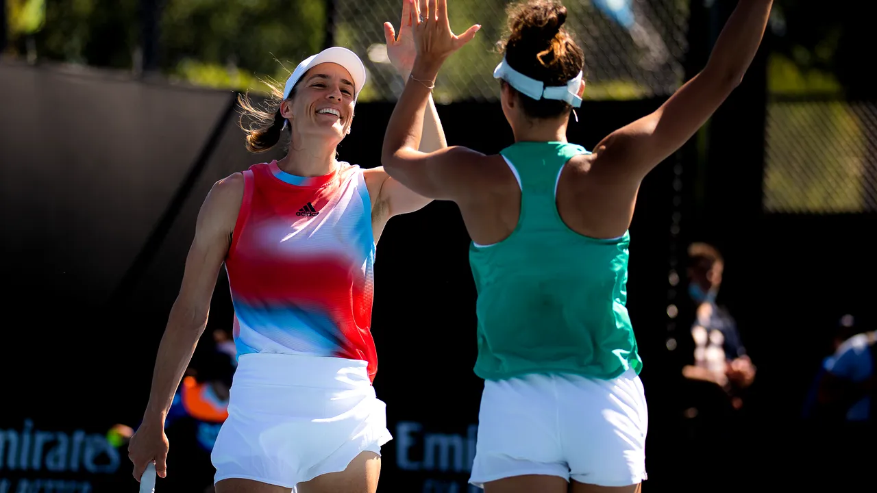 Jaqueline Cristian şi Andrea Petkovic s-au oprit în optimile probei de dublu de la Australian Open