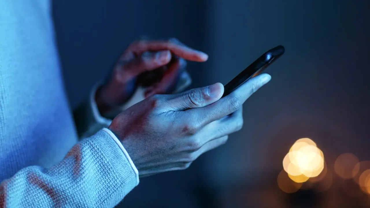 Greșeala pe care o fac zilnic milioane de utilizatori când își încarcă telefonul