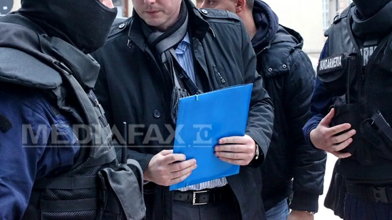 Cei doi foşti manageri ai UCM Reşiţa Adrian Preda şi Adrian Chebuţiu au fost arestaţi preventiv