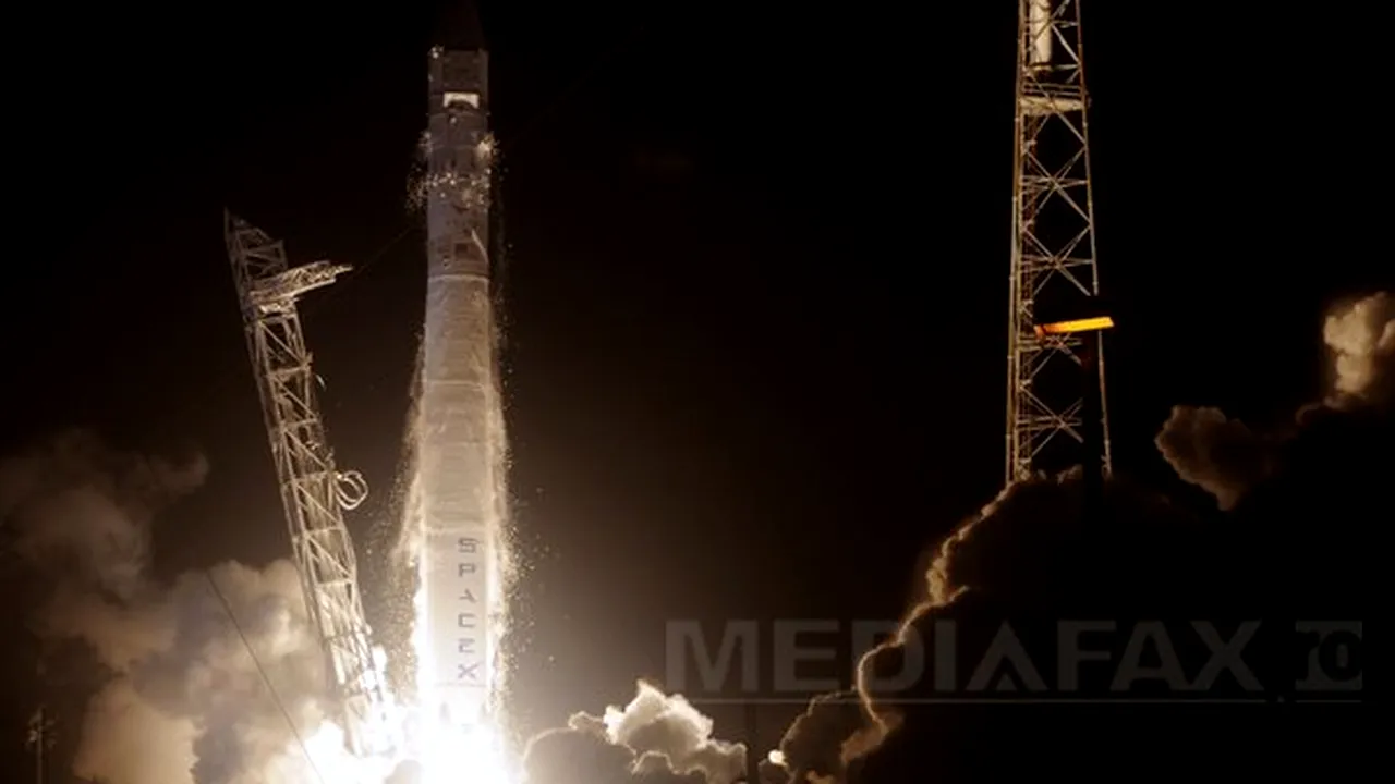 Compania SpaceX a lansat cu succes un al doilea satelit comercial
