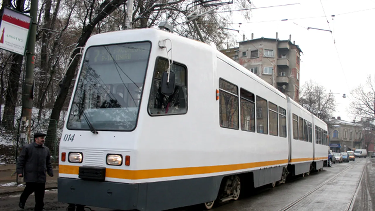 Vezi aici ce tramvaie şi autobuze vor circula în noaptea de Înviere, în Bucureşti