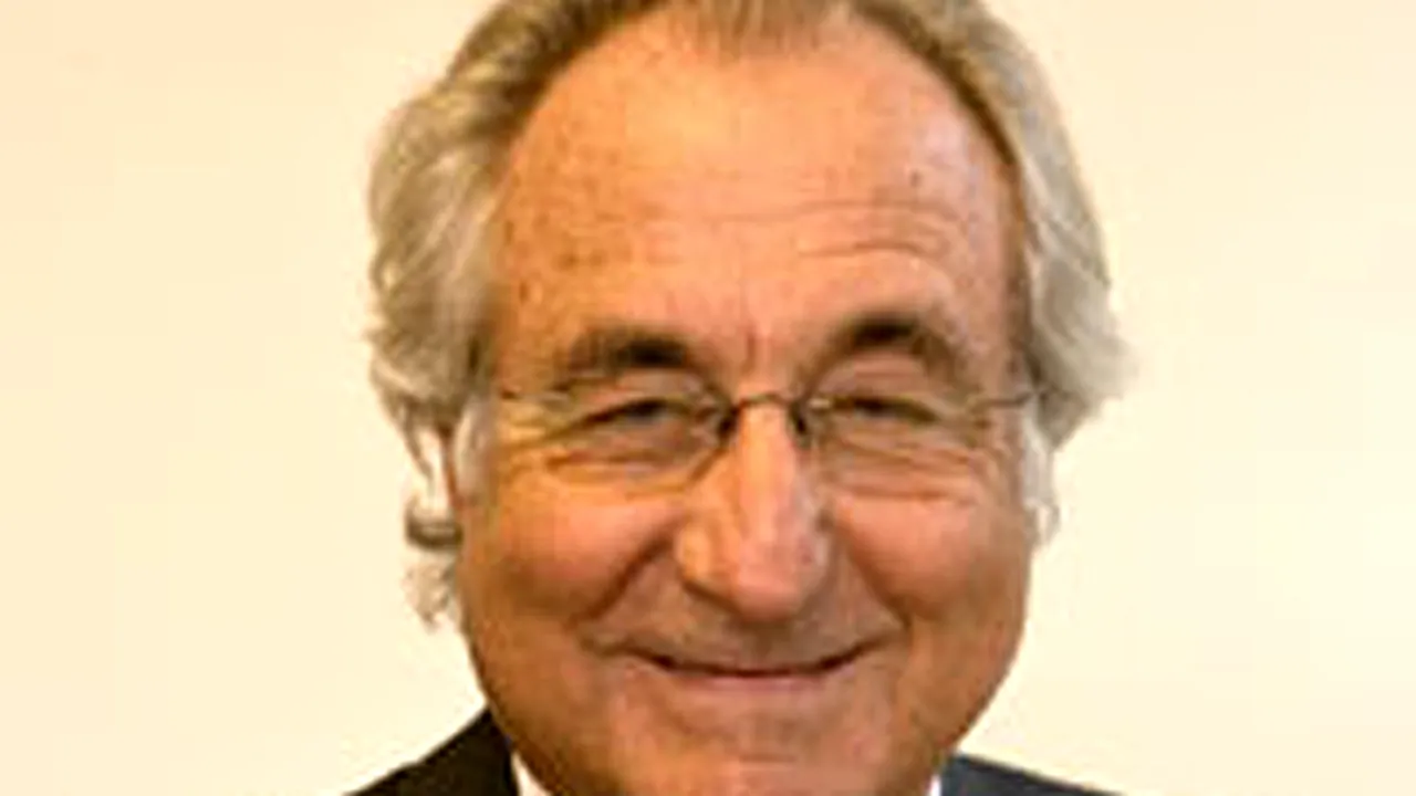 Bernard Madoff intenţiona să trimită prin poştă cecuri de peste 170 de milioane de dolari