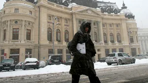 Vremea în Bucureşti. Prima zi de primăvară vine cu temperaturi extrem de scăzute şi ninsoare