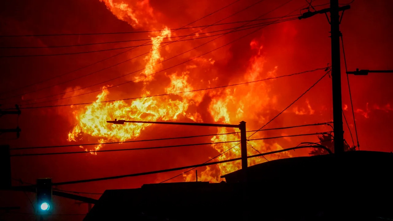Incendiile din Los Angeles: Bilanţul deceselor a crescut la 25
