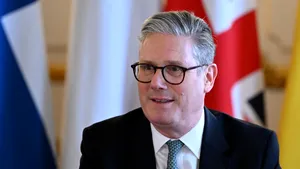 Premierul britanic cere presiune pe Putin pentru un armistițiu în Ucraina
