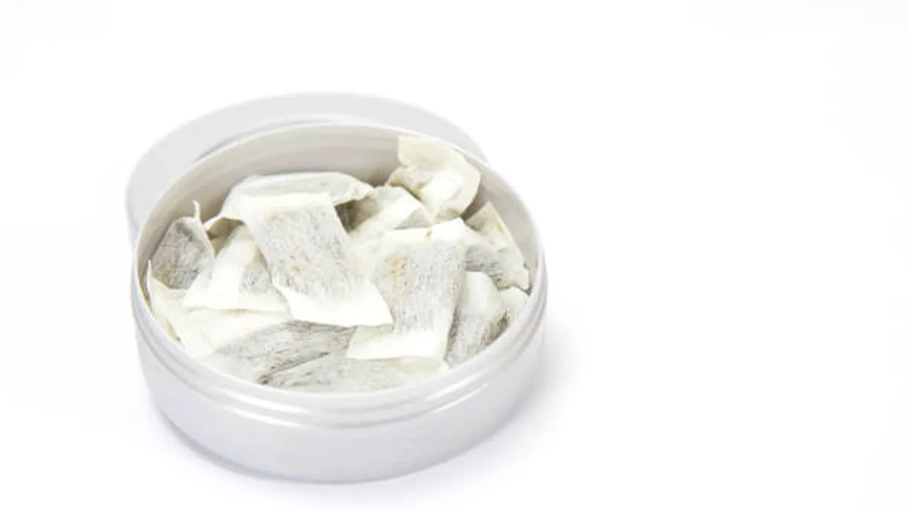 Noi reguli pentru tutunul de mestecat și tutunul de prizat. Accize și timbre fiscale ca la țigări