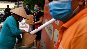 ”Bancomatele de orez”- Măsura adoptată într-o ţară asiatică pentru a asigura hrana celor rămaşi fără surse de venit