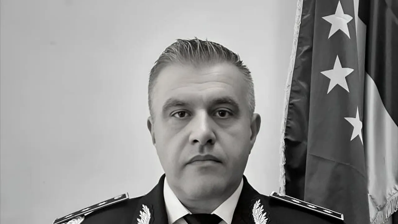 Nicușor Dan a acordat post-mortem gradul de chestor șefului IPJ Dolj, care a murit la birou
