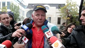 Antrenorul coordonator al lotului naţional de box feminin: 
