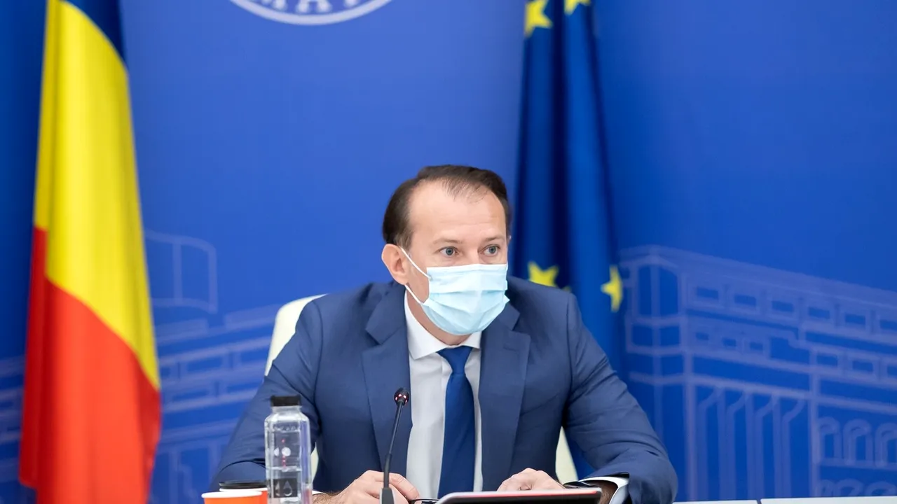 Premierul susţine vaccinarea sau testarea personalului din învăţământ, sănătate sau ordine publică