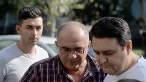 Nouă persoane, reţinute în dosarul în care este implicat directorul fermei deţinute de fiul lui Liviu Dragnea