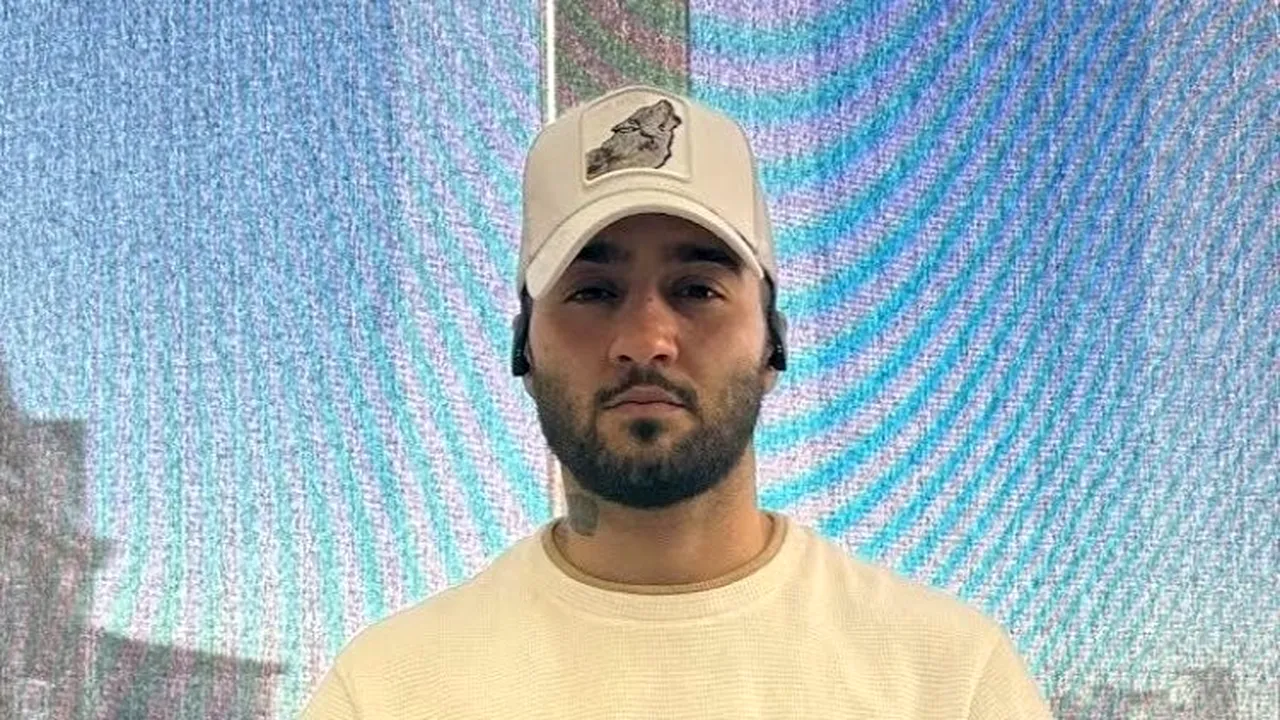 Rapperul iranian Toomaj Salehi a fost arestat din nou. Acesta a sprijinit protestele împotriva guvernului