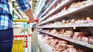Premierul Slovaciei ameninţă că va restricţiona importurile din UE, din cauza dublului standard alimentar: De ce acelaşi produs din peşte conţine mai mult peşte în Austria