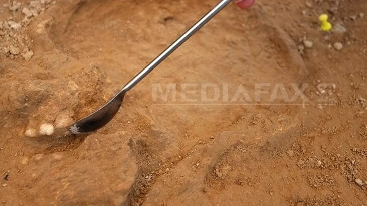DESCOPERIRE excepţională: Un mormânt paleolitic, vechi de 14.000 de ani, găsit în premieră - FOTO