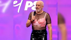 Premierul Albaniei a publicat un videoclip AI în care apare în fustă mini. Mesajul transmis către influenceri