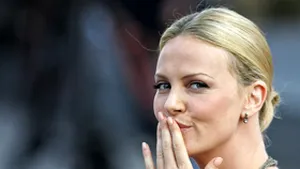 Charlize Theron, într-un film cu canibali, alături de Viggo Mortensen