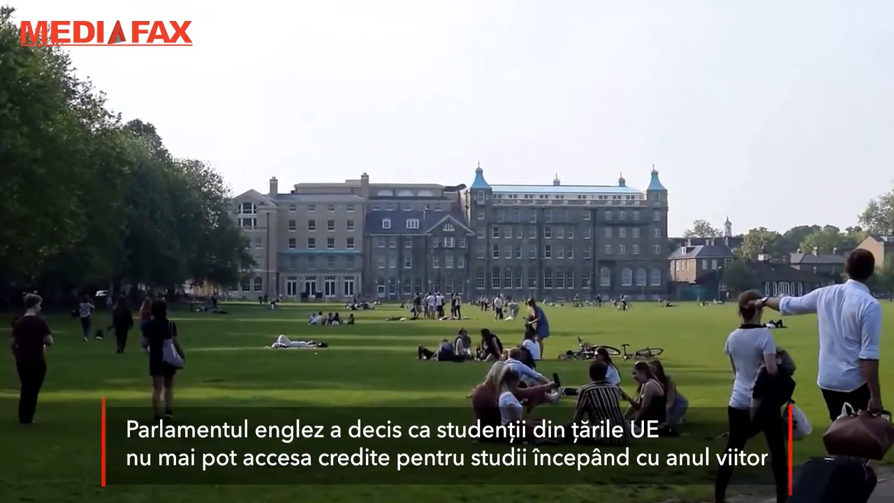 Studenţii români din Anglia nu mai pot accesa credite pentru studii. Ce a decis Parlamentului englez