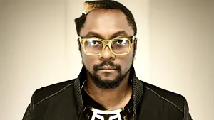 Rapperul will.i.am a acuzat de rasism o însoţitoare de zbor