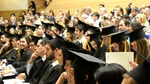 Burse sociale de 925 de lei pentru studenți, în anul universitar 2026–2027. Cine poate beneficia și ce condiții trebuie îndeplinite