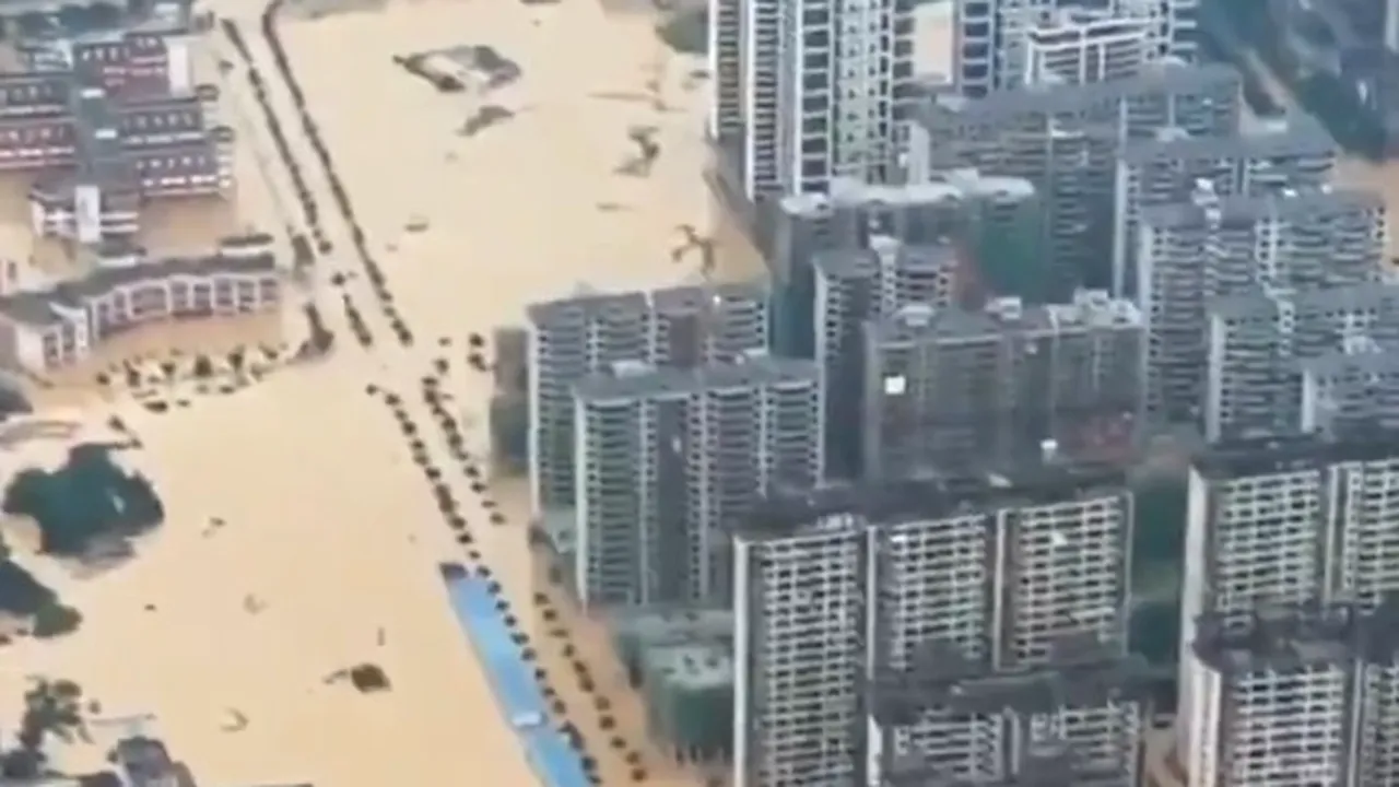 Inundații devastatoare în China: 9 morți, 8 dispăruți și zeci de mii de oameni strămutați