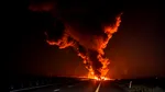 Ucraina lovește infrastructura petrolieră a Rusiei și din Crimeea. Mai multe incendii au izbucnit după atacurile cu drone