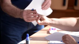 Votul la prezidenţiale a început în Europa. Motivul pentru care o secţie din Germania nu a putut fi deschisă vineri