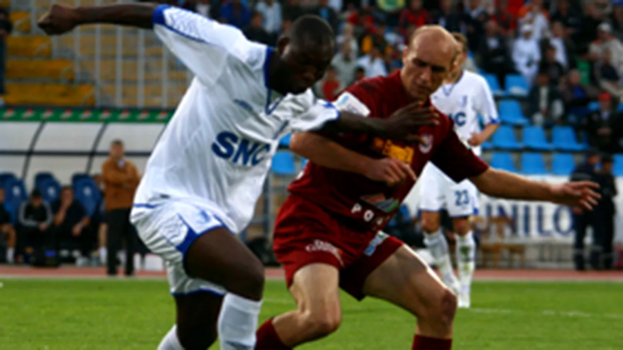 CFR Cluj a învins cu scorul de 2-0 pe Farul Constanţa şi a devenit liderul Ligii I
