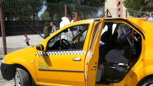 Şi-a omorât iubita şi apoi a plimbat-o toată noaptea cu taxiul - VIDEO