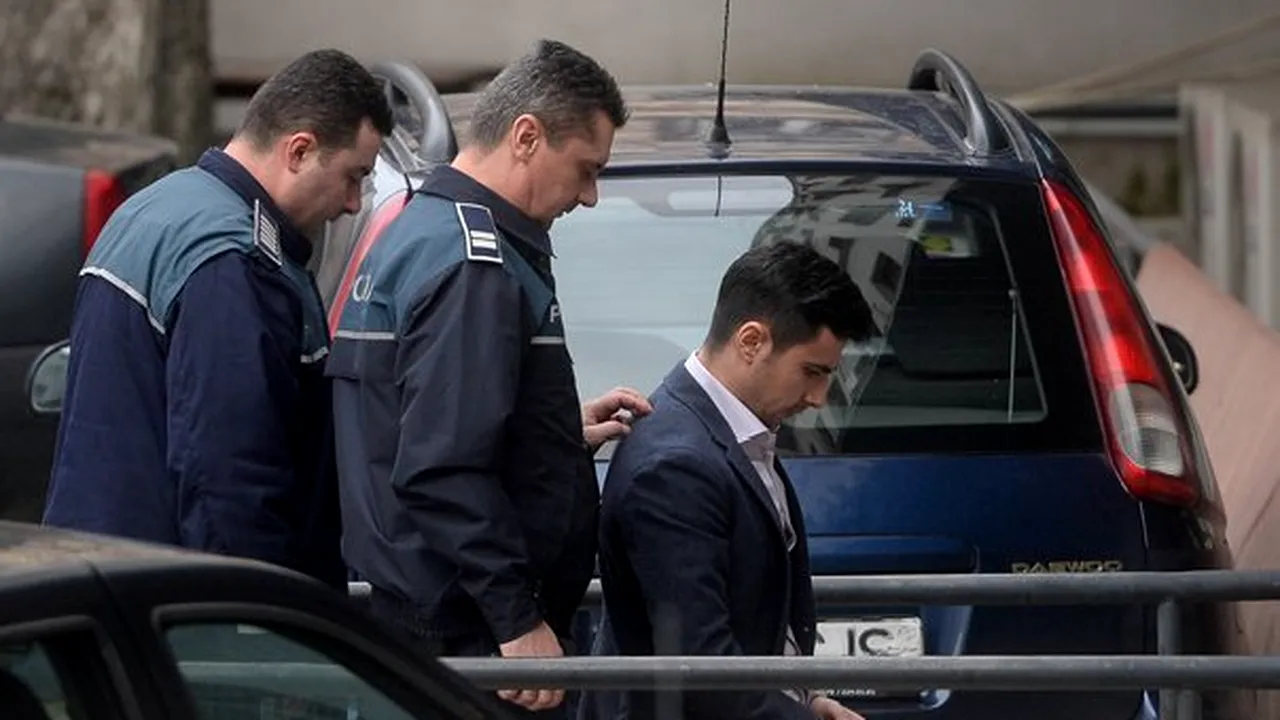 Alin Cocoş, reţinut de procurorii DNA, într-un dosar al Alinei Bica