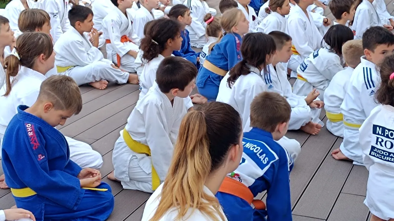 Sute de judoka din România şi străinătate se vor pregăti la Venus la Pantheon Judo Camp 2024